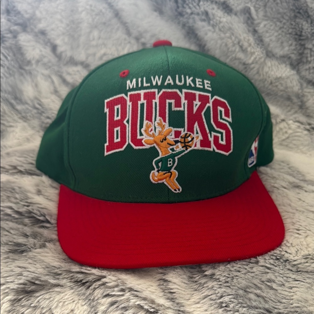 Mitchell & Ness Milwaukee Bucks NBA Baseball Hat SnapBack